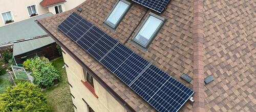 Reference Fotovoltaická elektrárna s uložením do baterií instalovaná v Děčíně