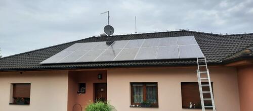 Reference Fotovoltaická elektrárna na klíč instalovaná v Bystřici u Benešova
