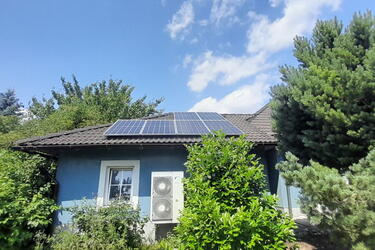 Reference: Instalace fotovoltaiky s vyřízením dotace NZÚ - Doksy 