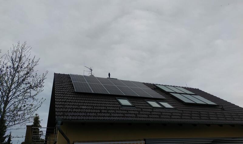 Reference: Solární elektrárna s dotaci na klíč montovaná v Čechovicích 