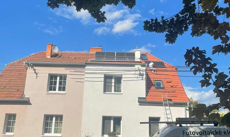 Reference: Realizace fotovoltaiky s uložením do baterií - Roudnice nad Labem 