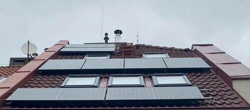 Reference Fotovoltaická elektrárna s akumulací do baterií realizovaná v Praze