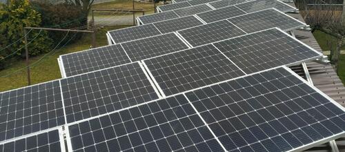 Reference Solární elektrárna na míru s dotaci NZÚ instalována v Petrovicích v okrese Třebíč