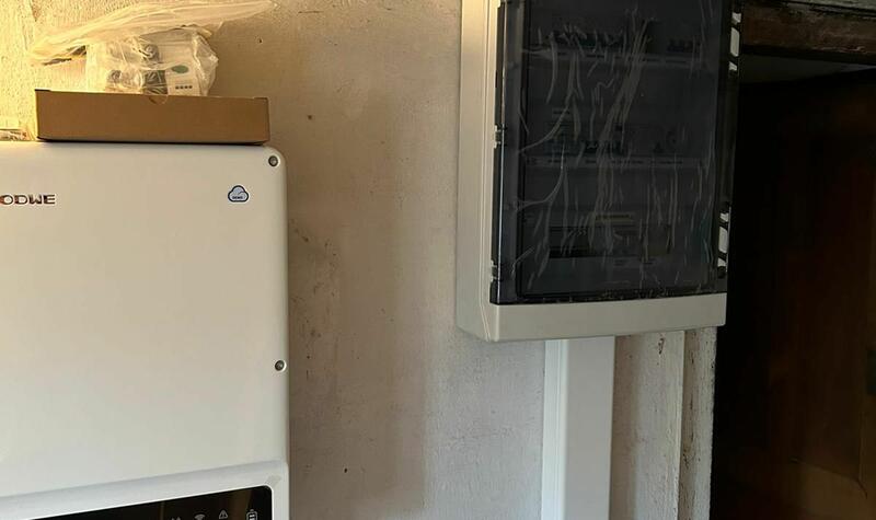 Reference: Fotovoltaická elektrárna na míru s dotaci NZÚ - Praha-Kyje 