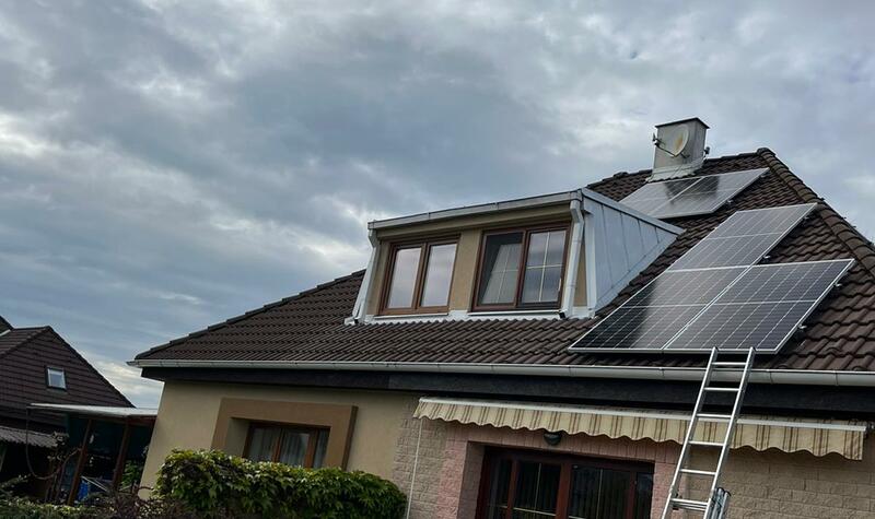 Reference: Solární elektrárna na míru s vyřízením dotace - Horní Jelení