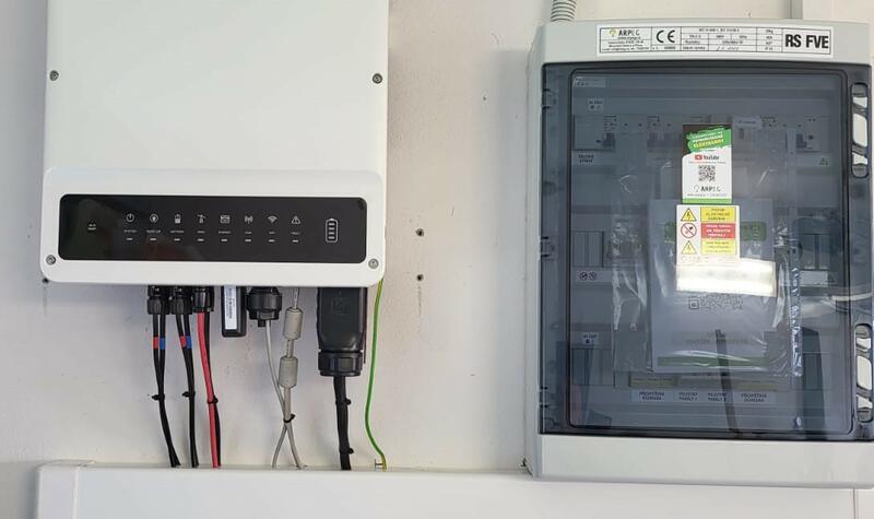Reference: Solární elektrárna s uložením do baterií realizována v Bašťi ve Středočeském kraji