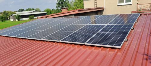 Reference Fotovoltaická elektrárna na míru instalovaná ve Skotnici