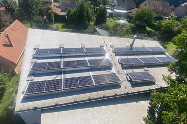 Reference: Solární elektrárna s bateriovým systémem instalovaná v Libčicích nad Vltavou 