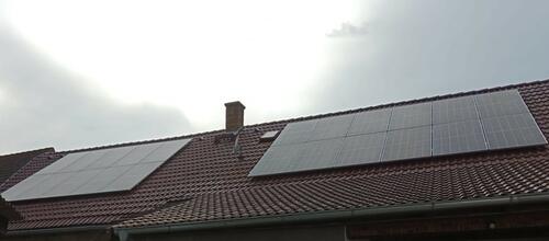 Reference Fotovoltaická elektrárna s využitím bateriového systému - Ražice