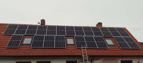 Reference Solární elektrárna  s využitím baterií instalovaná v Mnichově v Jihočeském kraji 
