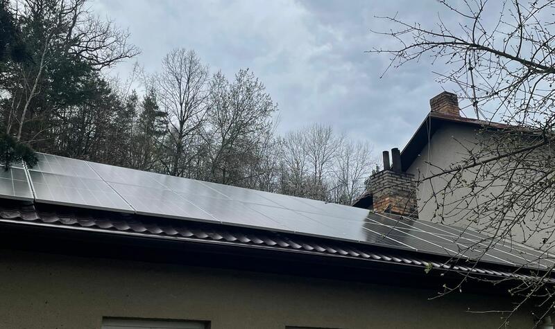 Reference: Fotovoltaická elektrárna na míru s vyřízením dotace NZÚ - Roudné